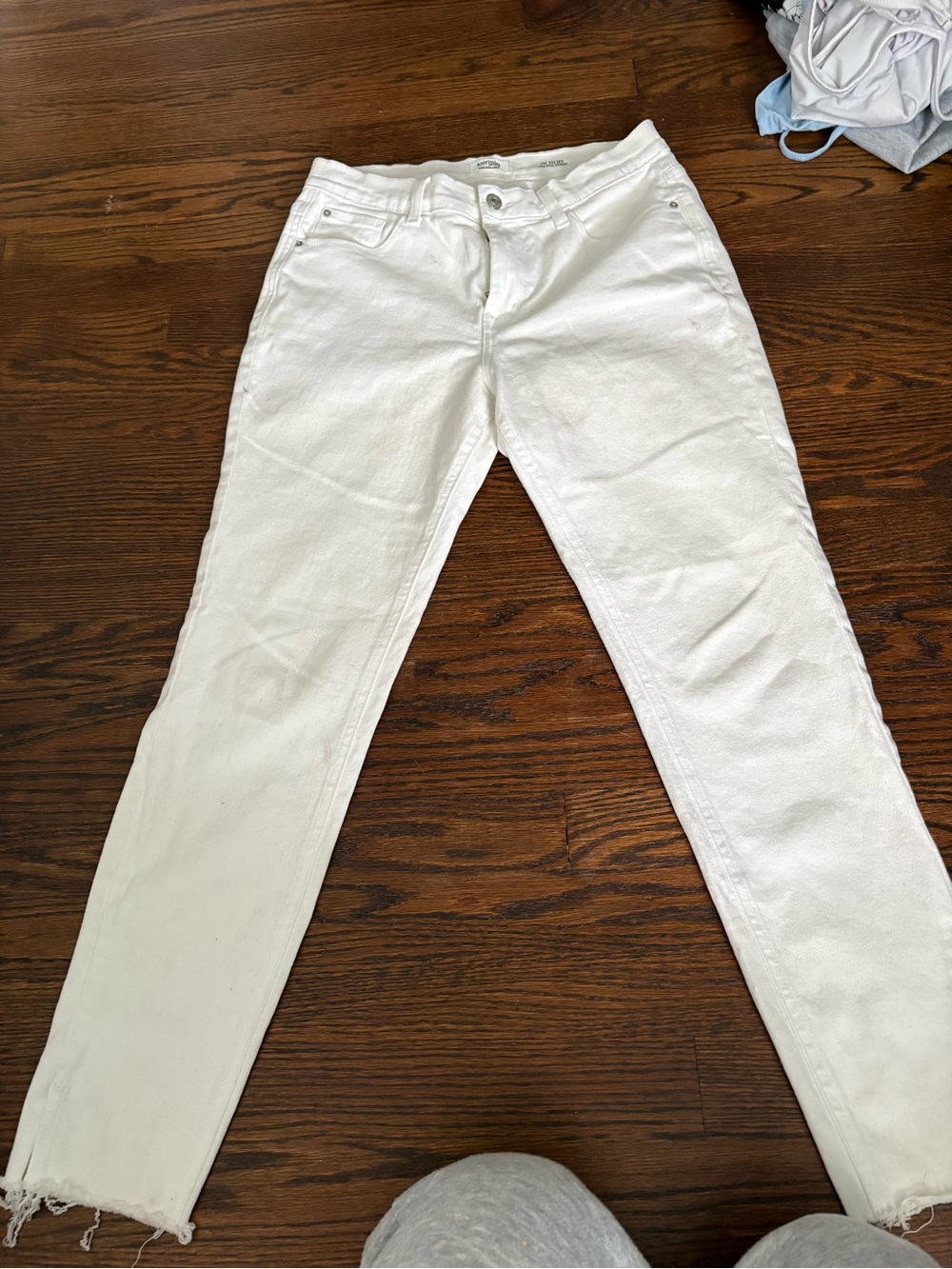 Kensie White Skinny Jeans